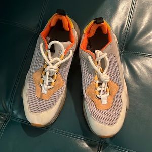 Puma sneaker’s
